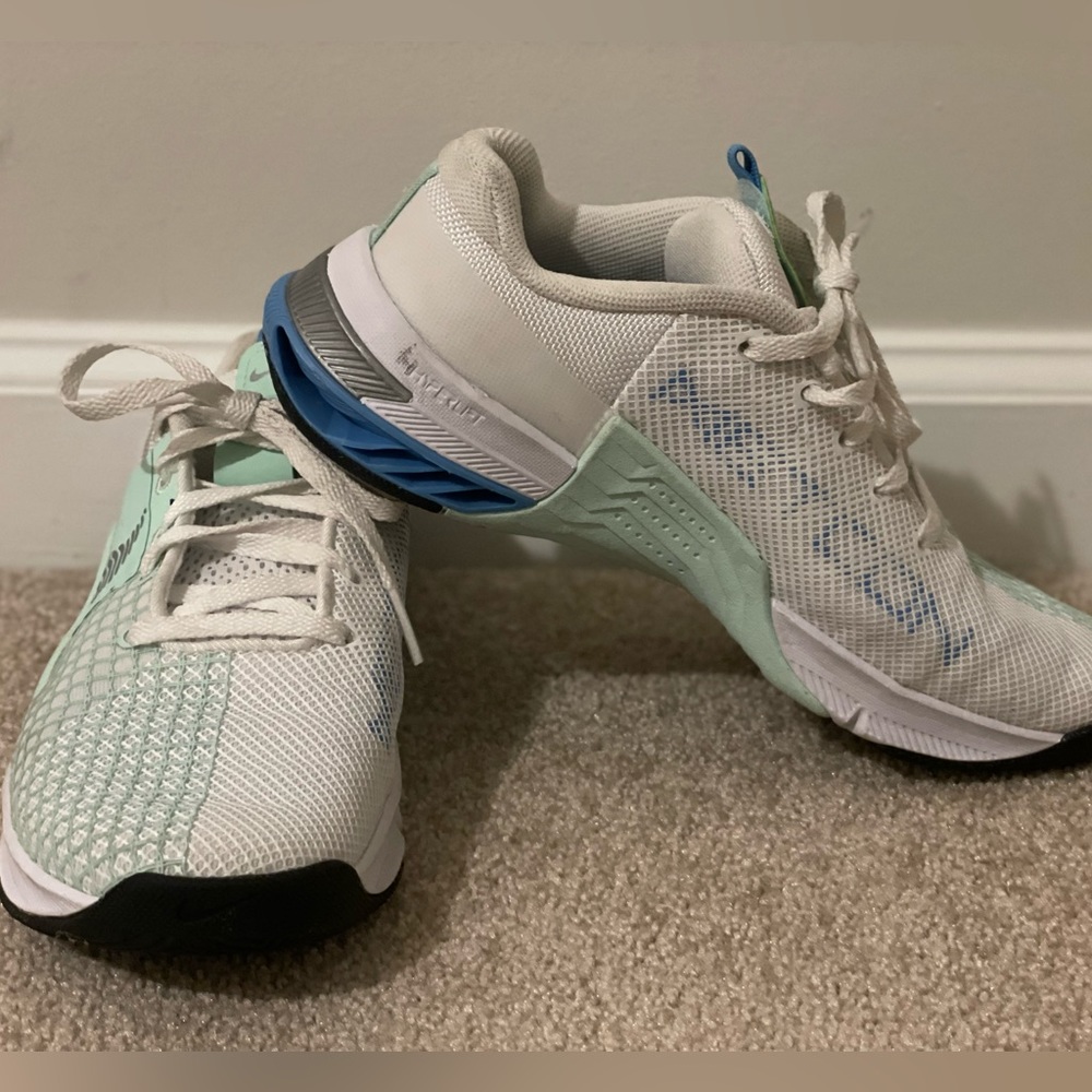 Women’s Metcon 7